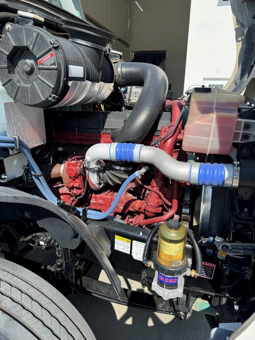 2022 MACK AN64T - USED TRUCKS DAY CAB - image 10